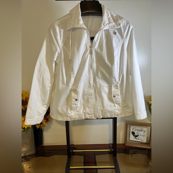 White cotton blend women’s size small light jacket - Picture 1 of 8